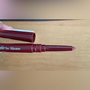 LimeLife lip liner